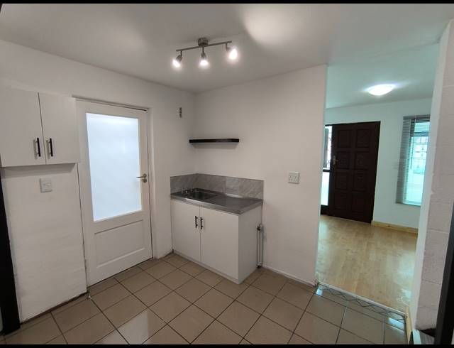 2 Bedroom House for rent in Rocklands